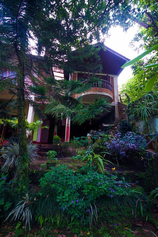 Hotel Gem Land ラトゥナプラ エクステリア 写真